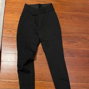 Black ski pants size 6. Great condition